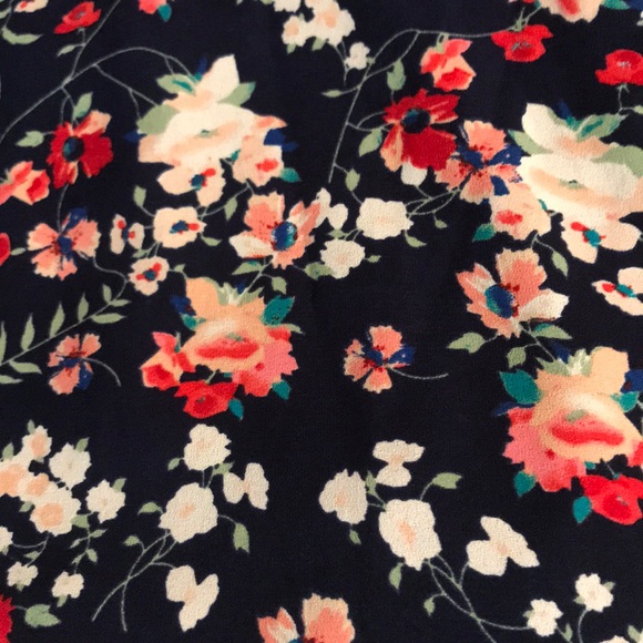 Floral Forever 21 Shift Dress - Picture 3 of 5